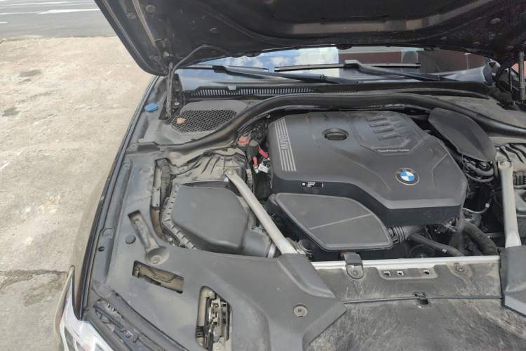 Used BMW 5 Series 2021 530Li Leading Luxury Package Engine Bay Right