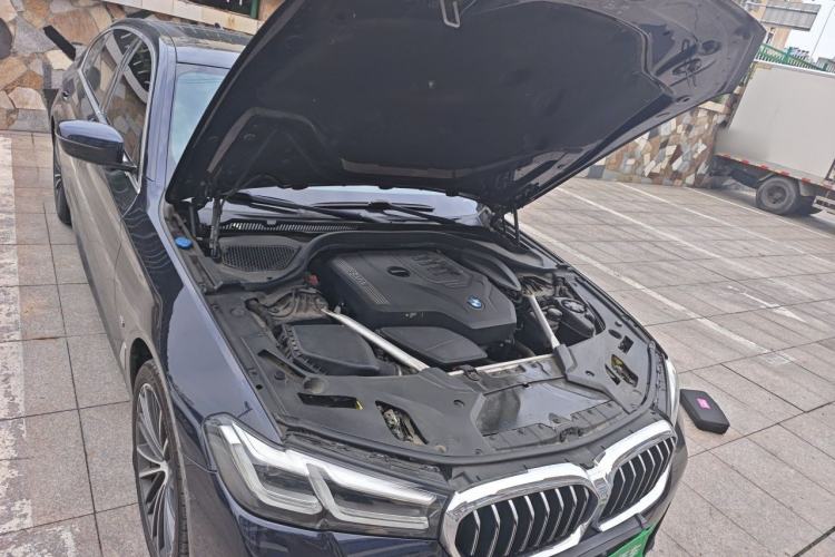 Used BMW 5 Series 2021 530Li Leading Model M Sport Package Engine Bay Right