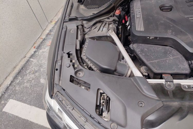 Used BMW 5 Series 2021 530Li Luxury Edition Premium Package Engine Bay Right