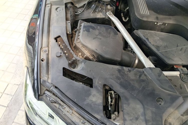 Used BMW 5 Series 2021 530Li Leading Model M Sport Package Engine Bay Right