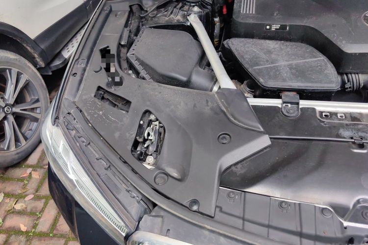 Used BMW 5 Series 2021 530Li Luxury Edition M Sport Package Engine Bay Right
