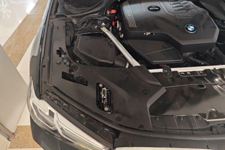 Used BMW 5 Series 2021 530Li xDrive M Sport Package Engine Bay Right