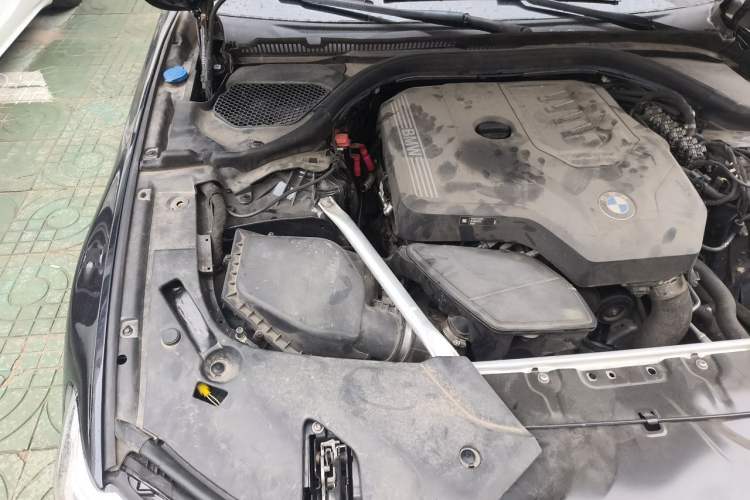 Used BMW 5 Series 2021 Updated Version 525Li Luxury Package Engine Bay Right