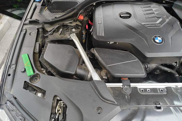Used BMW 5 Series 2021 530Li Leading Model M Sport Package Engine Bay Right