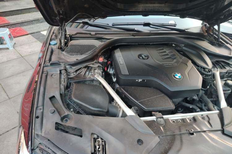 Used BMW 5 Series 2021 Restyled 530Li Leading Edition Luxury Package Engine Bay Right