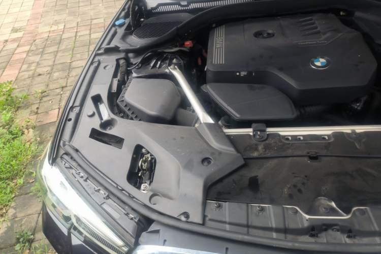 Used BMW 5 Series 2021 530Li Luxury Edition M Sport Package Engine Bay Right