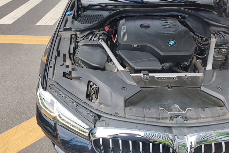 Used BMW 5 Series 2021 Facelifted 530Li Leading Edition M Sport Package Engine Bay Right