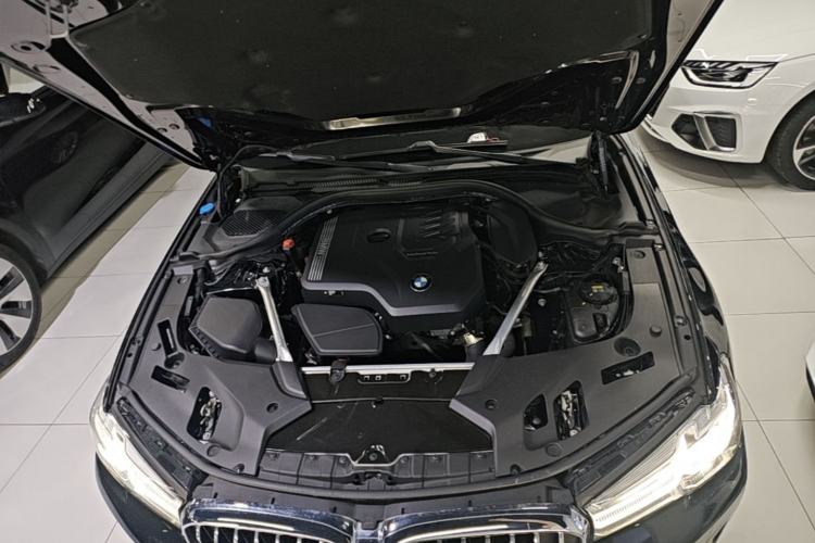 Used BMW 5 Series 2021 525Li Luxury Package Engine Bay