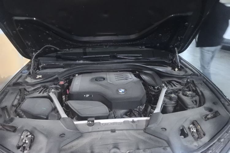 Used BMW 5 Series 2021 530Li Leading Luxury Package Engine Bay