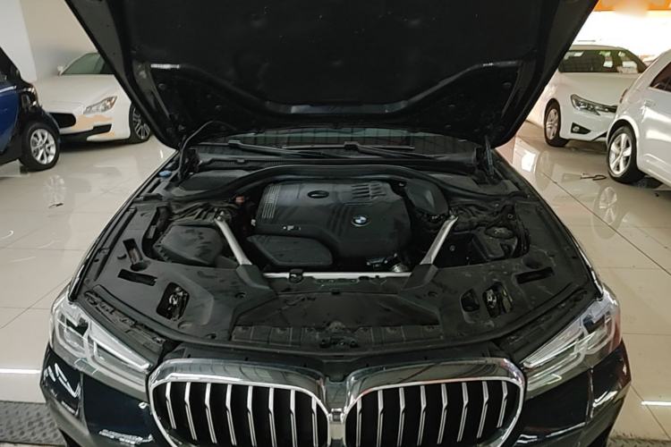 Used BMW 5 Series 2021 Facelifted 525Li M Sport Package Engine Bay