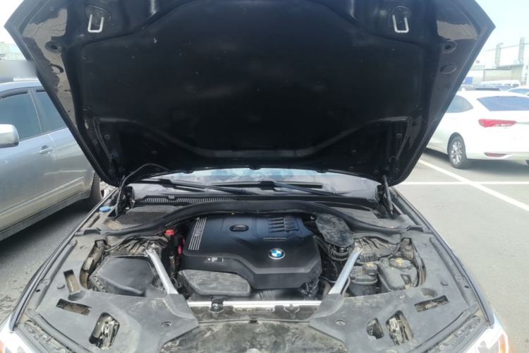 Used BMW 5 Series 2021 530Li Leading Model M Sport Package Engine Bay