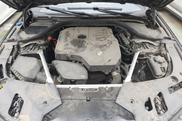 Used BMW 5 Series 2021 Updated Version 525Li Luxury Package Engine Bay