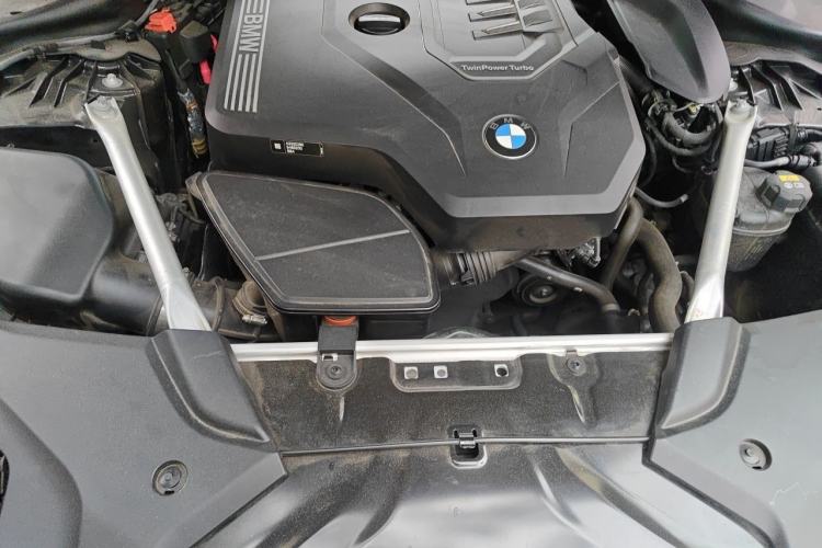 Used BMW 5 Series 2021 530Li Leading Model M Sport Package Engine Bay