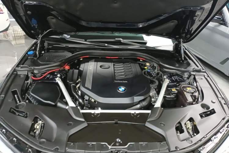 Used BMW 5 Series 2021 Restyled 540i Sport Line with M Sports Package Engine Bay