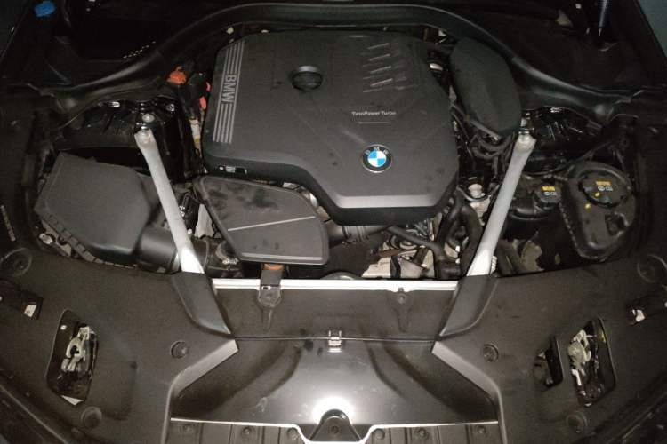 Used BMW 5 Series 2021 530i M Sport Package Engine Bay