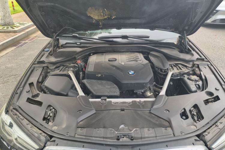 Used BMW 5 Series 2021 525Li M Sport Package Engine Bay