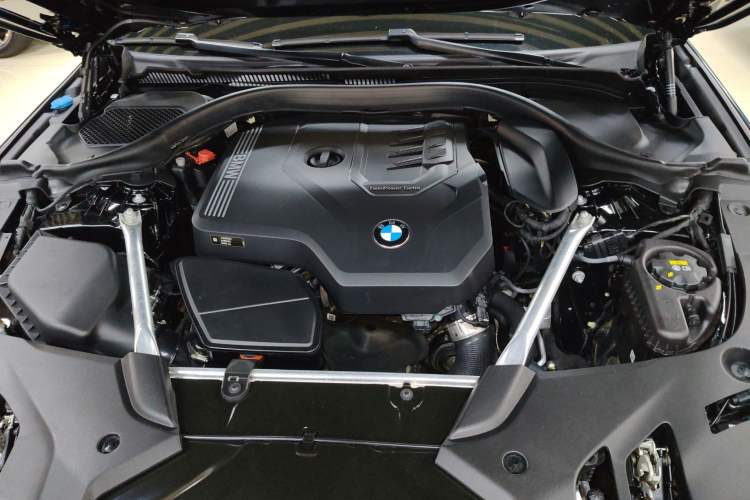Used BMW 5 Series 2021 525i M Sport Package Engine Bay