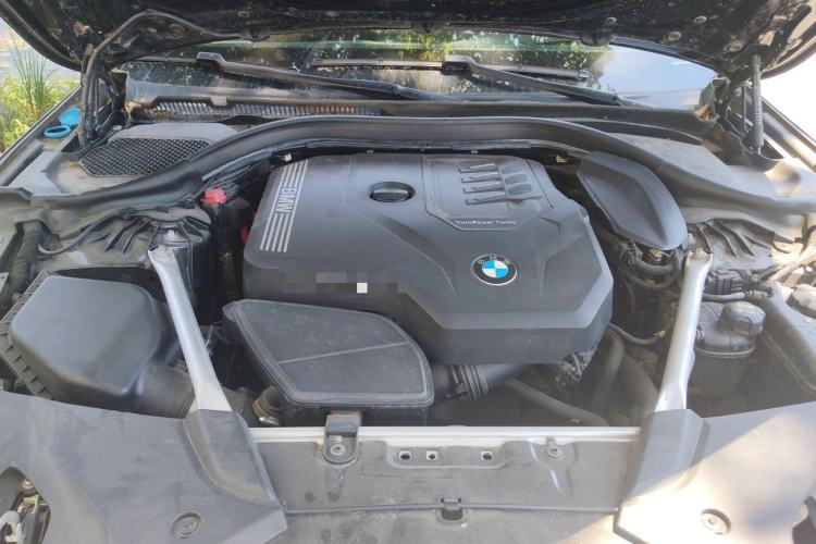Used BMW 5 Series 2021 530Li Luxury Edition M Sport Package Engine Bay