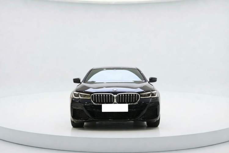 Used BMW 5 Series 2021 530Li Luxury Edition M Sport Package Exterior 1