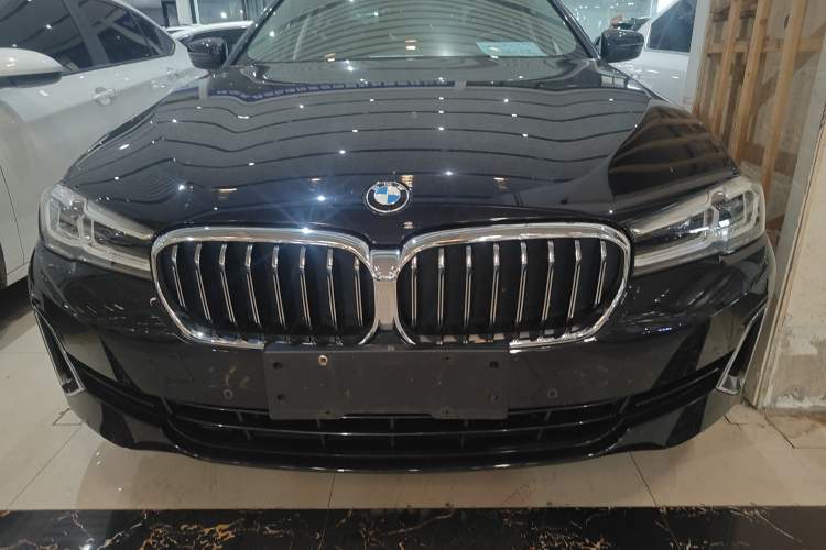 Used BMW 5 Series 2021 Restyled 530Li Leading Edition Luxury Package Exterior 1