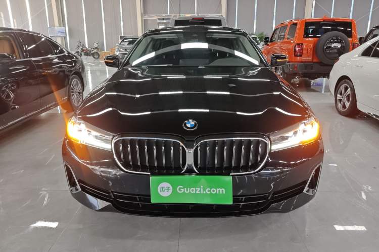 Used BMW 5 Series 2021 530Li xDrive Luxury Package Exterior 1