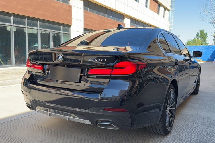 Used BMW 5 Series 2021 530Li Leading Model M Sport Package Exterior 1
