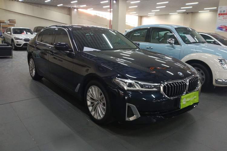 Used BMW 5 Series 2021 525Li Luxury Package Exterior 1