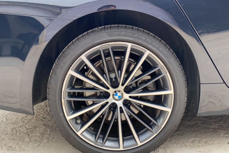 Used BMW 5 Series 2021 530Li xDrive M Sport Package Exterior 10
