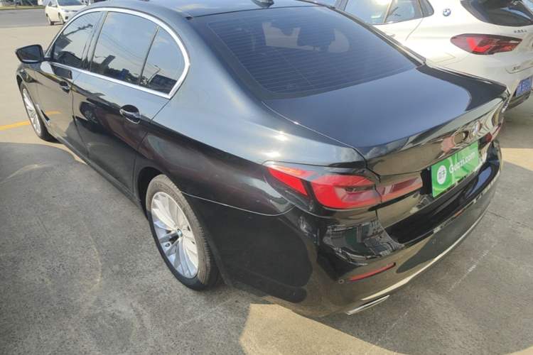 Used BMW 5 Series 2021 525Li Luxury Package Exterior 2