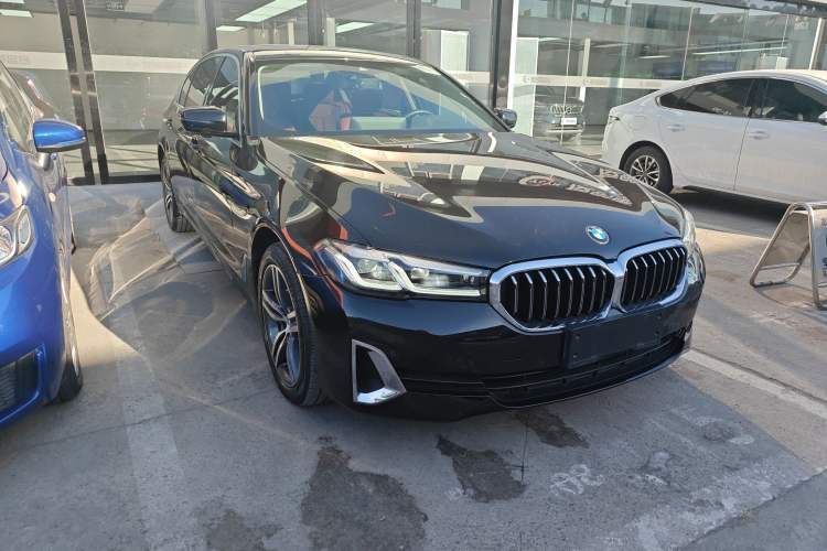 Used BMW 5 Series 2021 Restyled 530Li Leading Edition Luxury Package Exterior 2