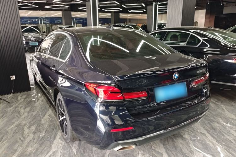 Used BMW 5 Series 2021 530Li Luxury Edition Premium Package Exterior 2