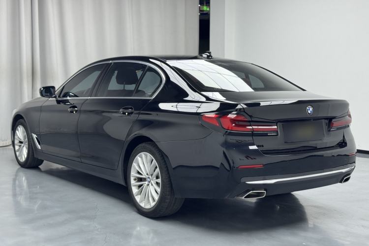 Used BMW 5 Series 2021 525Li Luxury Package Exterior 2