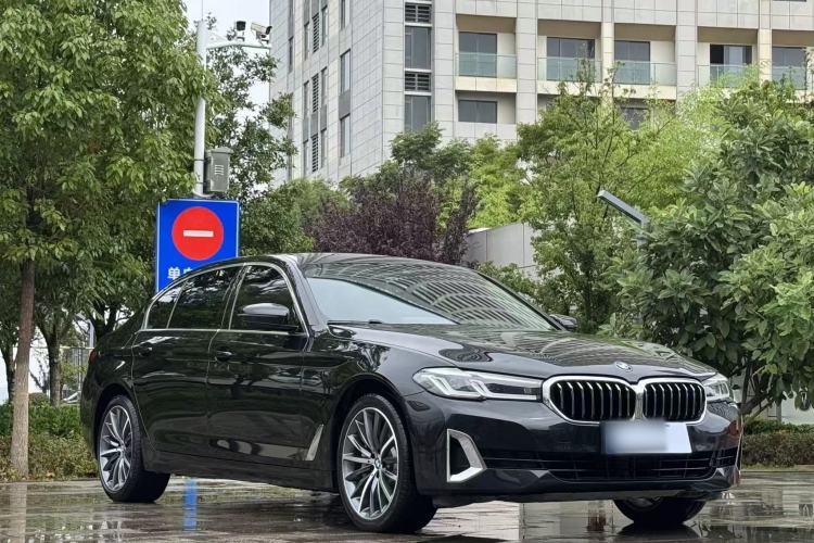 Used BMW 5 Series 2021 530Li Luxury Edition Premium Package Exterior 2