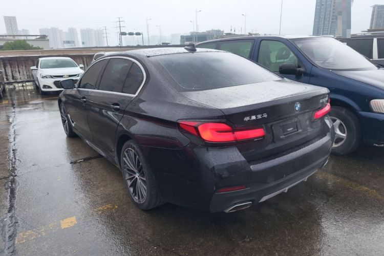 Used BMW 5 Series 2021 530Li Leading Model M Sport Package Exterior 2