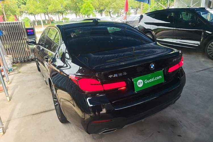 Used BMW 5 Series 2021 Facelifted 525Li M Sport Package Exterior 2