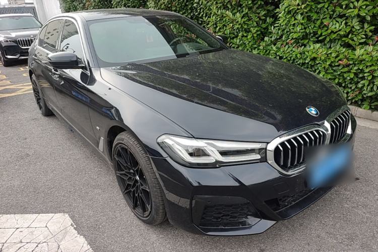 Used BMW 5 Series 2021 530Li Luxury Edition M Sport Package Exterior 2