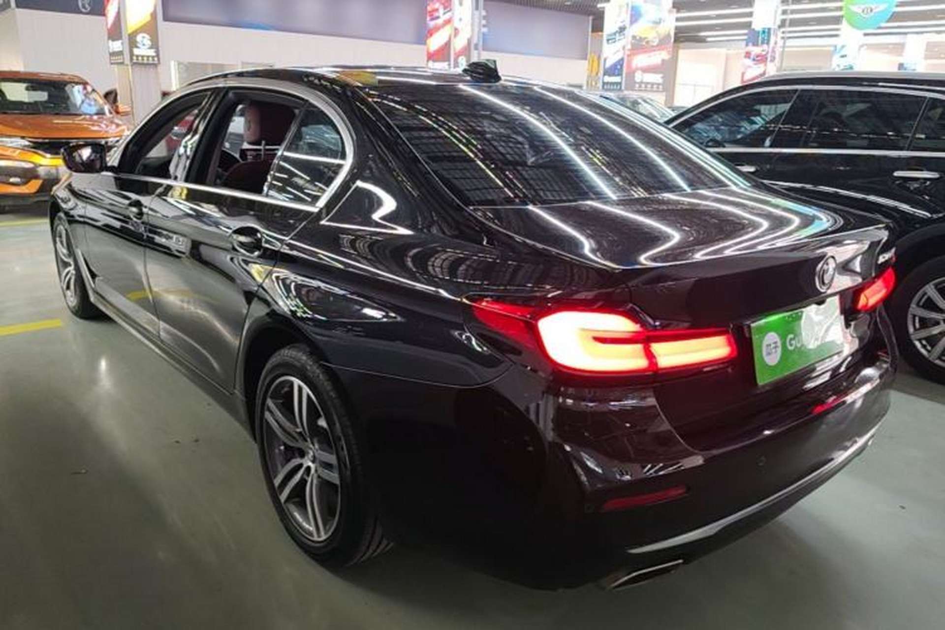 Used BMW 5 Series 2021 530Li Leading Luxury Package Exterior 2