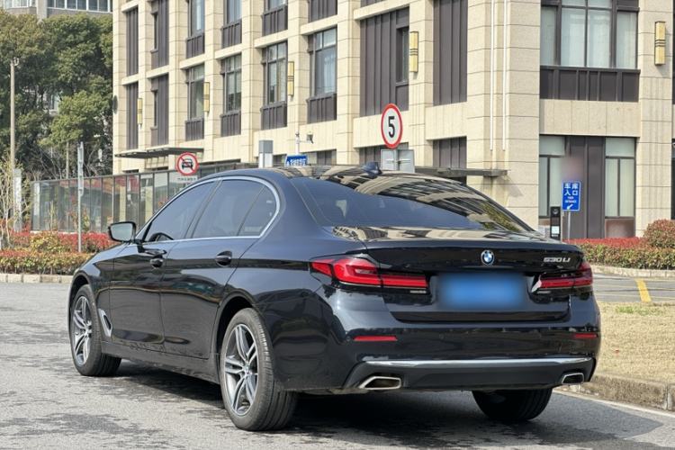Used BMW 5 Series 2021 530Li Leading Luxury Package Exterior 2