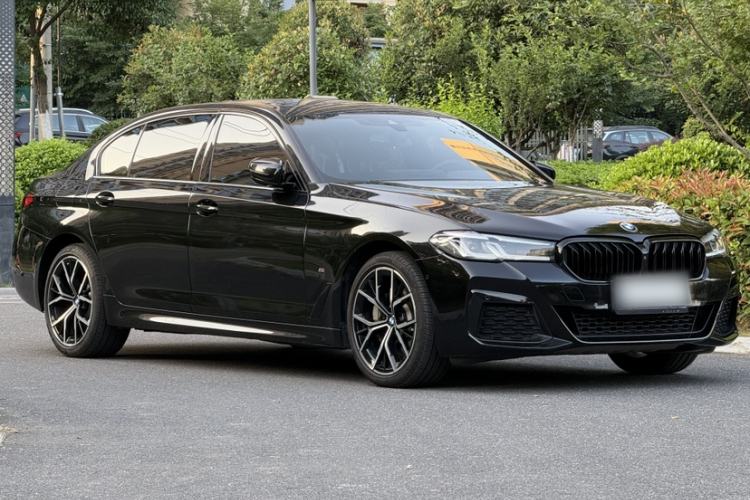 Used BMW 5 Series 2021 530Li Luxury Edition M Sport Package Exterior 2