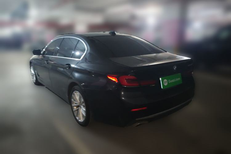 Used BMW 5 Series 2021 525Li Luxury Package Exterior 3