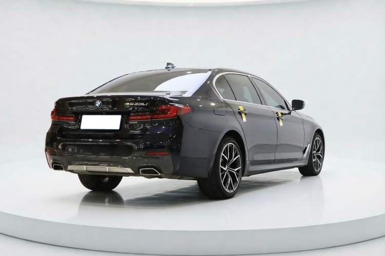 Used BMW 5 Series 2021 530Li Luxury Edition M Sport Package Exterior 4