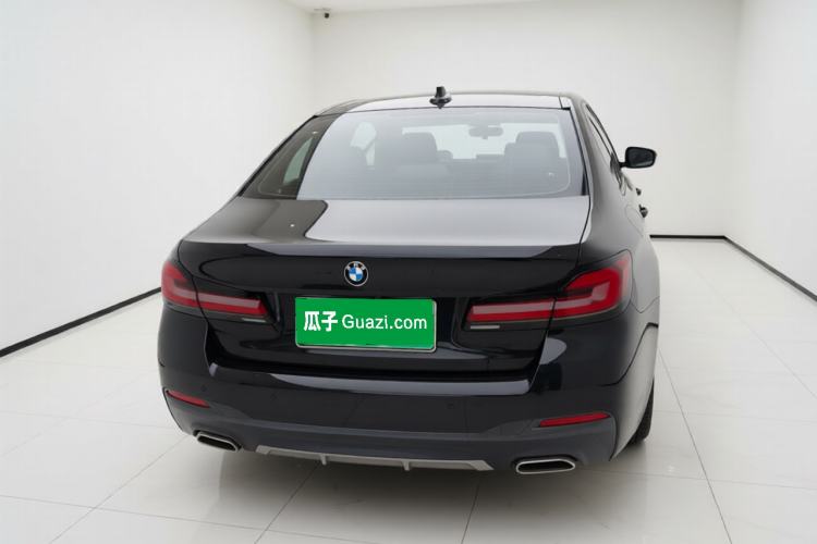 Used BMW 5 Series 2021 530Li Leading Model M Sport Package Exterior 4