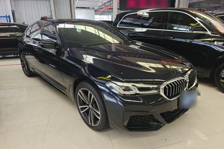 Used BMW 5 Series 2021 Facelifted 525Li M Sport Package Exterior 4