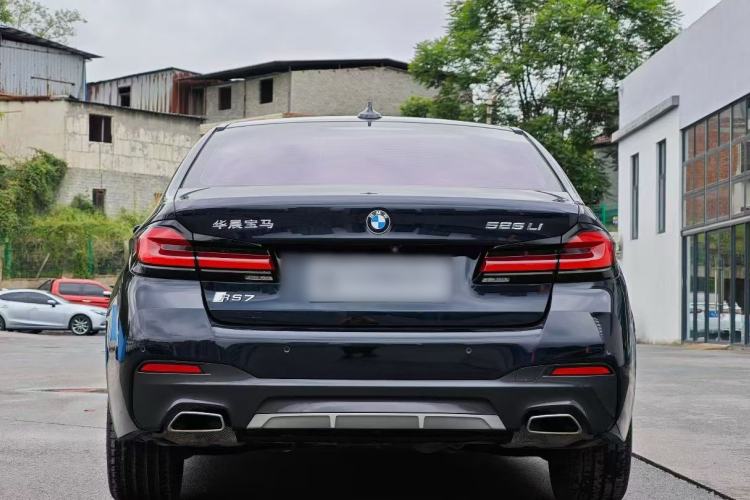 Used BMW 5 Series 2021 525Li M Sport Package Exterior 4