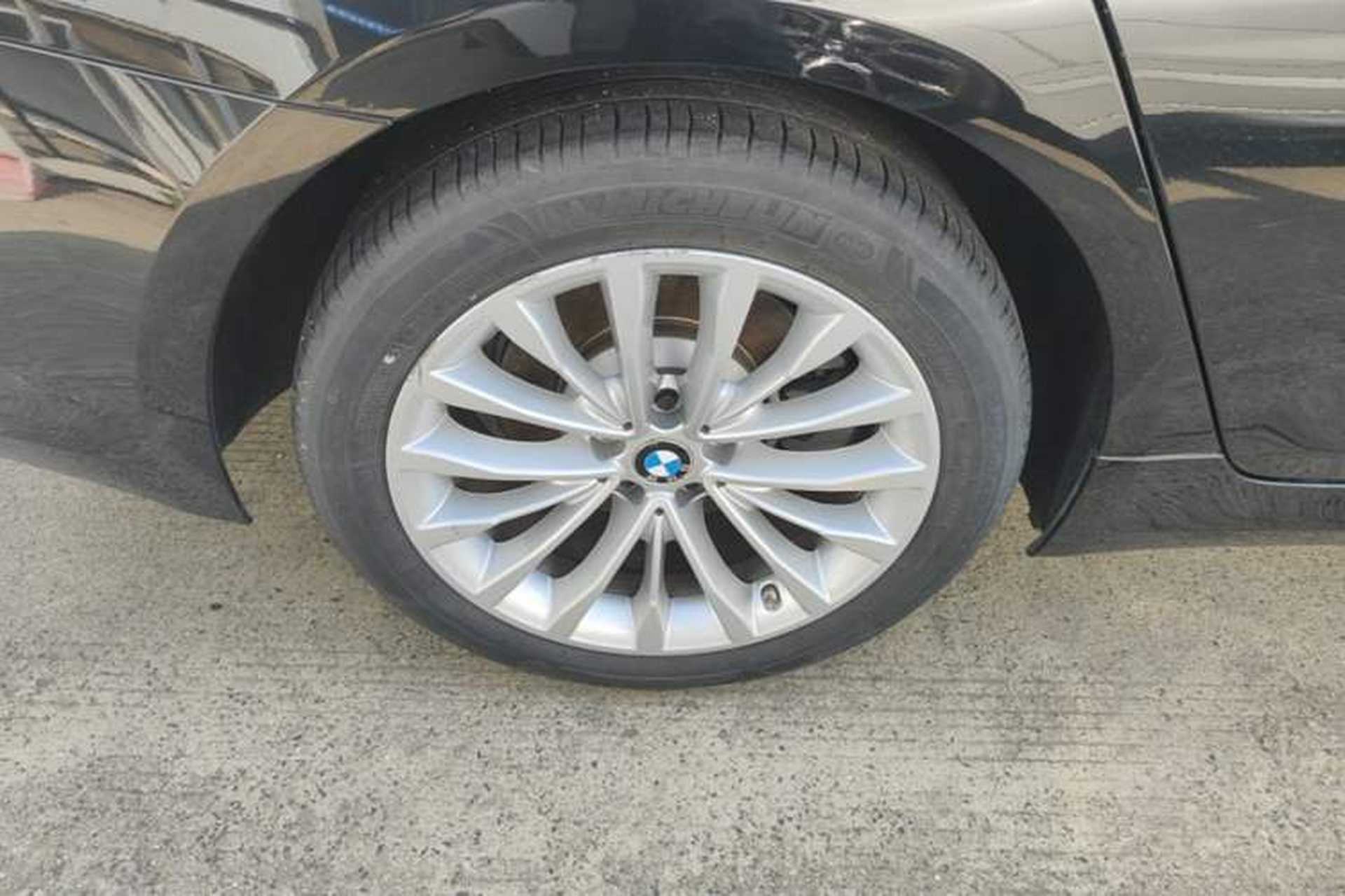 Used BMW 5 Series 2021 525Li Luxury Package Exterior 5