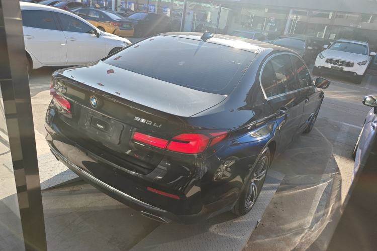Used BMW 5 Series 2021 Restyled 530Li Leading Edition Luxury Package Exterior 5