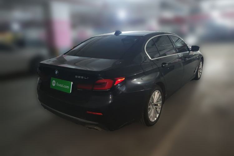 Used BMW 5 Series 2021 525Li Luxury Package Exterior 5