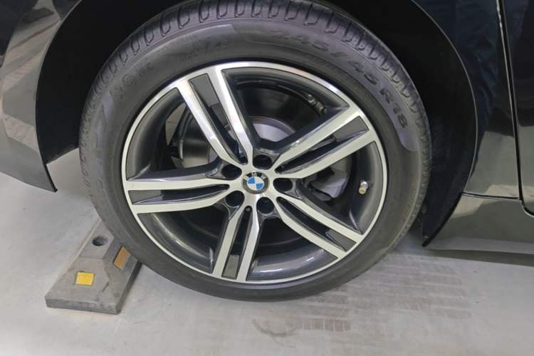 Used BMW 5 Series 2021 530Li Leading Luxury Package Exterior 5