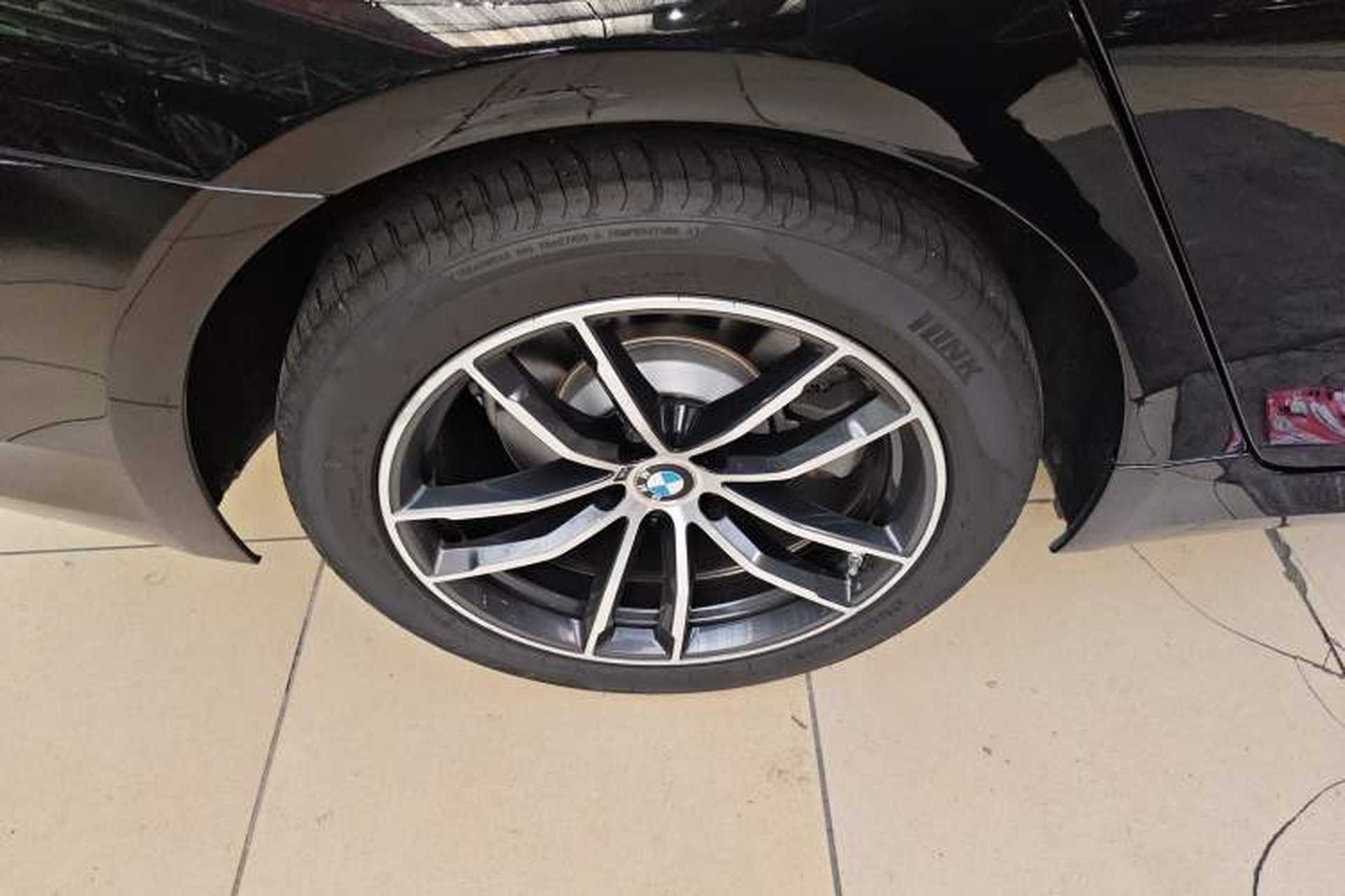 Used BMW 5 Series 2021 525Li Luxury Package Exterior 5
