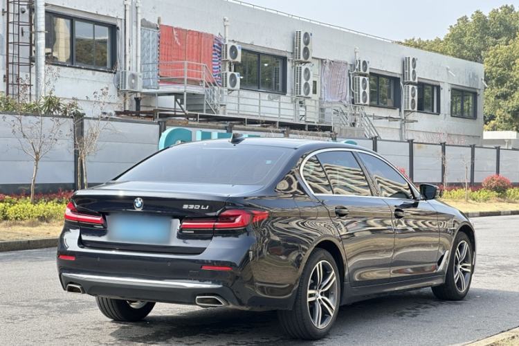 Used BMW 5 Series 2021 530Li Leading Luxury Package Exterior 5
